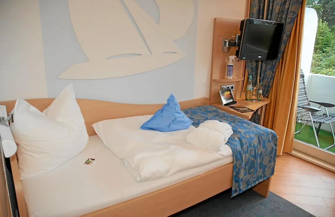 Seehotel Fährhaus-1